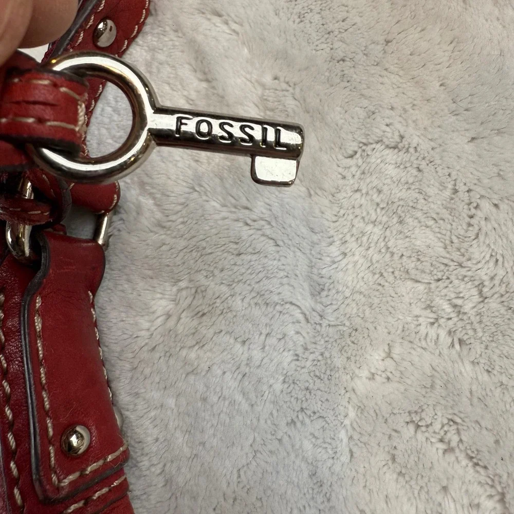Fossil Red‎ Pebbled Leather Crossbody Bag ZB032 Small Messenger Purse